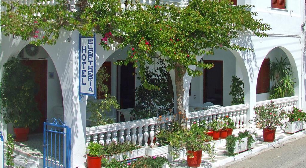 Hotel Eleftheria Páros Exteriér fotografie